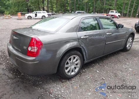 2008 Chrysler 300 Touring from USA, damaged, VIN 2C3LA53G68H259202